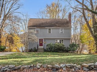 58 River St, Hudson, MA 01749