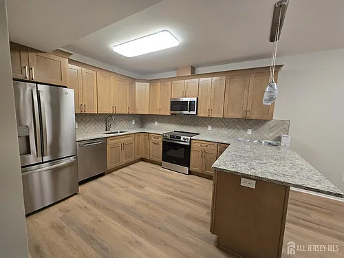 164 Austin Ave Photo 1