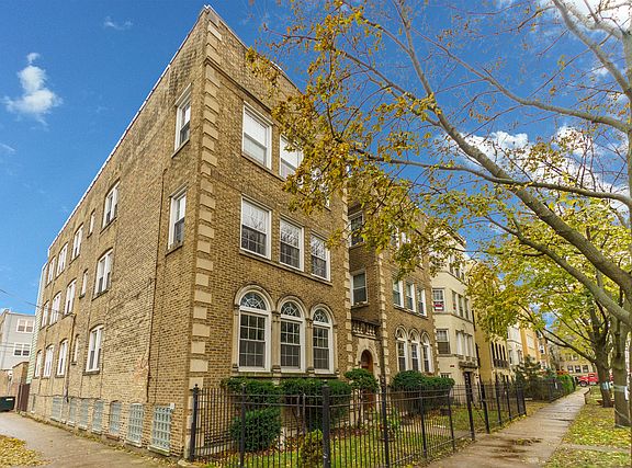 5th image of 7363 N Seeley Ave APT 2N