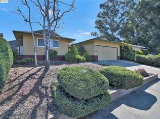 19318 Parkview Rd, Castro Valley, CA 94546