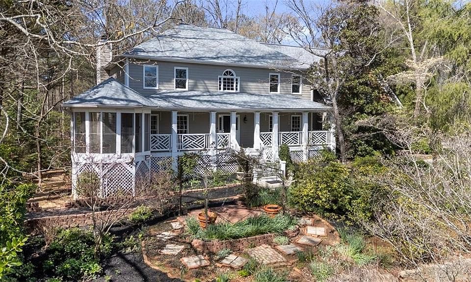 1st image of 708 Robert Way