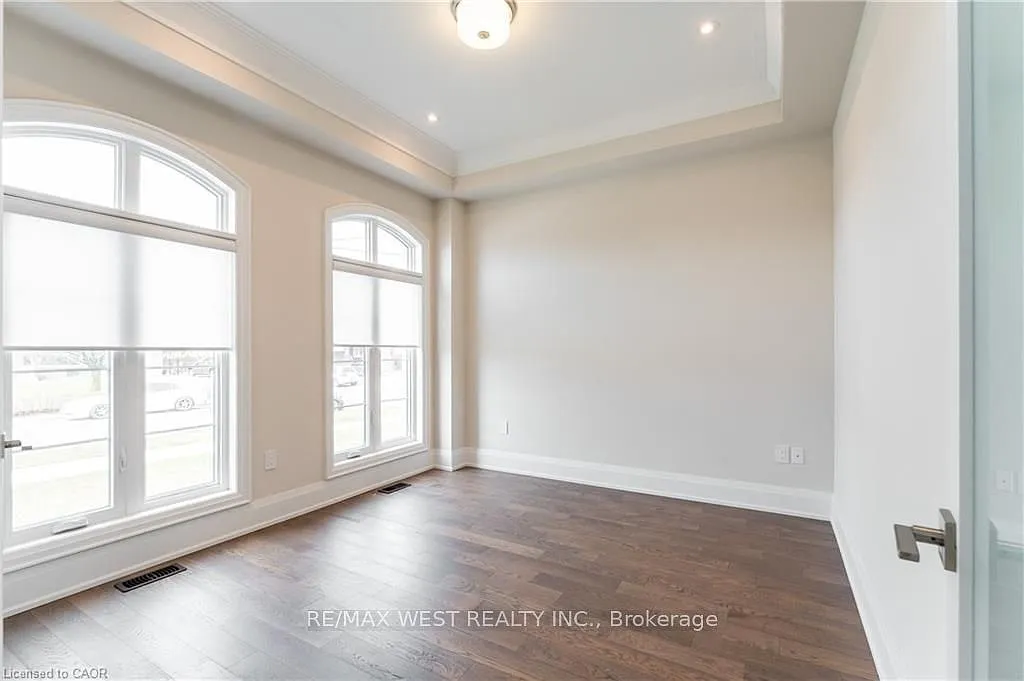 4 bed, $7,500 — Photo 4