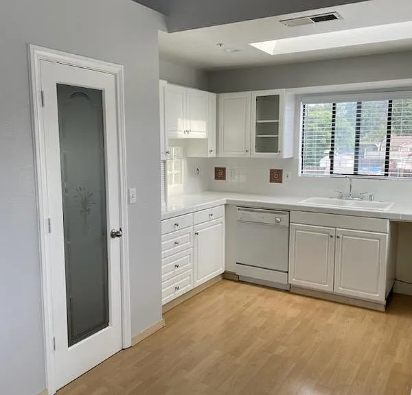1266 Sumner Ave #B — Photo 6