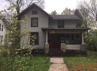 421 N Avon St, Rockford, IL 61101