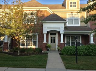 15556 Smithfield Dr, Westfield, IN