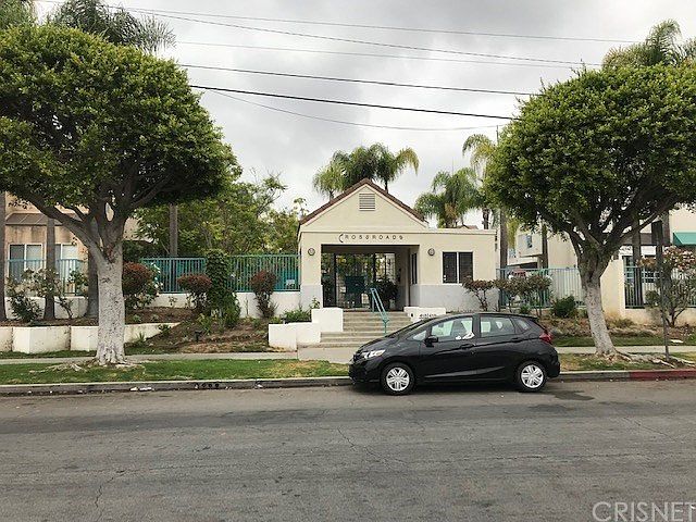 1st image of 419 E Tamarack Ave Unit 26