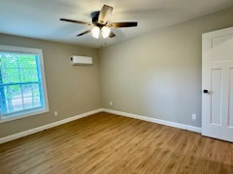 185 Sierra Cir — Photo 8