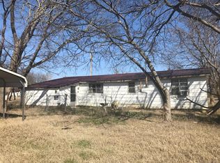 308 E Main St, Wapanucka, OK 73461