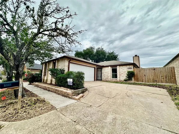 8514 Fawn Terrace Dr, Houston, TX 77071
