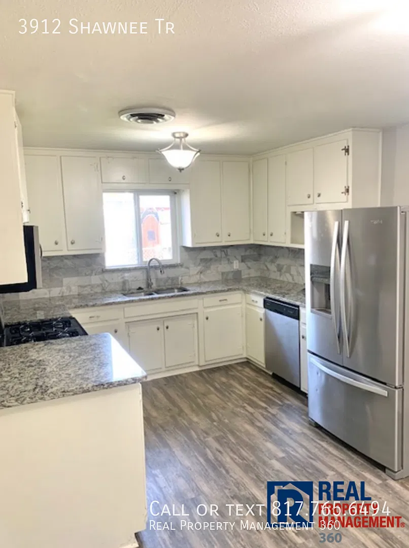 Fantastic Lake Worth home available for move in. — Photo 4