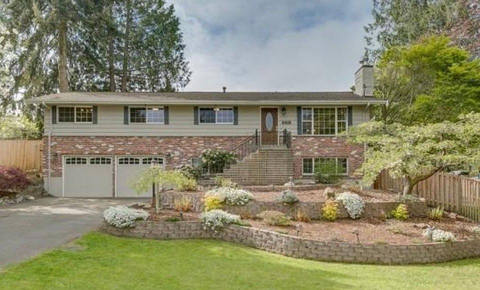 Great location! You may even hear the Edmonds ferry fog horn on some days.