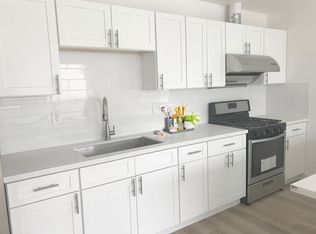 3027 Walton Ave #2, Los Angeles, CA 90007