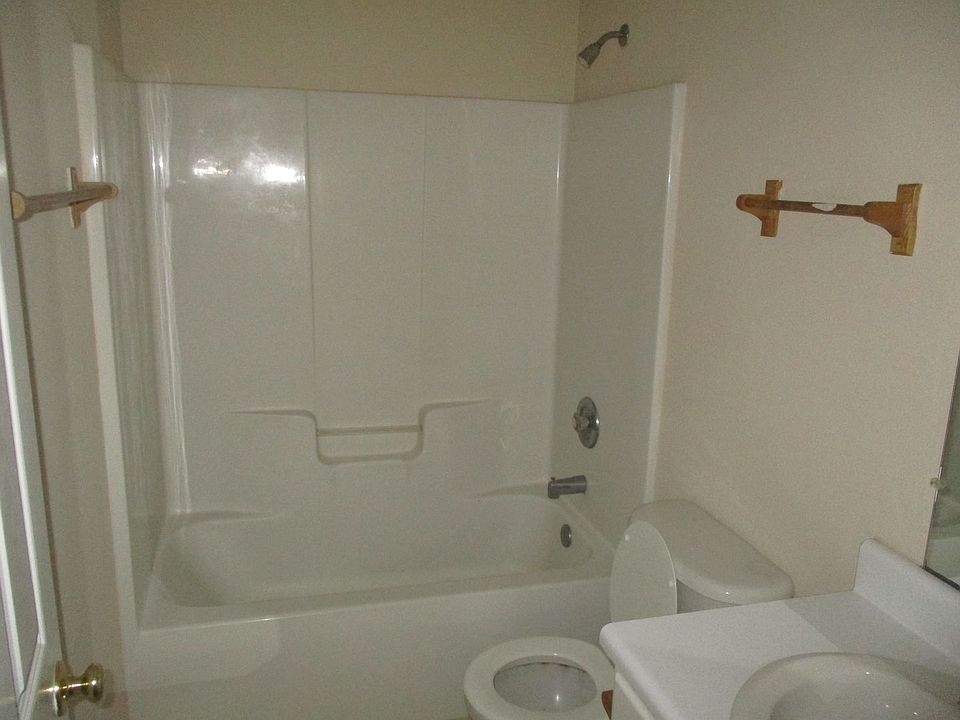 2nd image of 3716 Countryside Dr