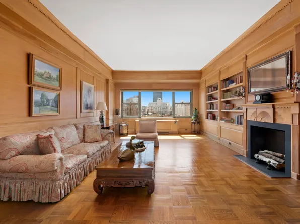 650 Park Avenue 18C image 1 of 23