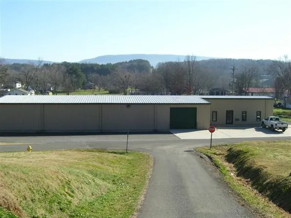 500 S Pine St, Whitwell, TN 37397