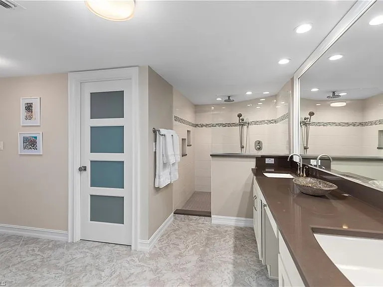 3115 Gulf Shore Blvd N #203S — Photo 22