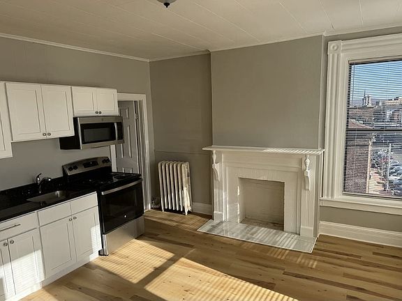 2nd image of 460 Main St APT 11