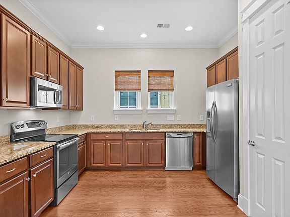 3rd image of 3384 Pampas Dr.