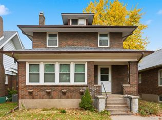 742 7th Ave S, Clinton, IA 52732