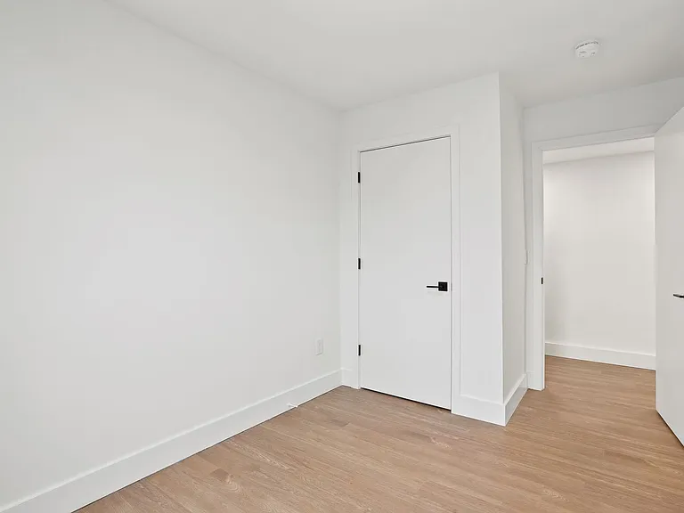 Modern Living at The Horizon | Prime Northwest DC Location — Photo 38