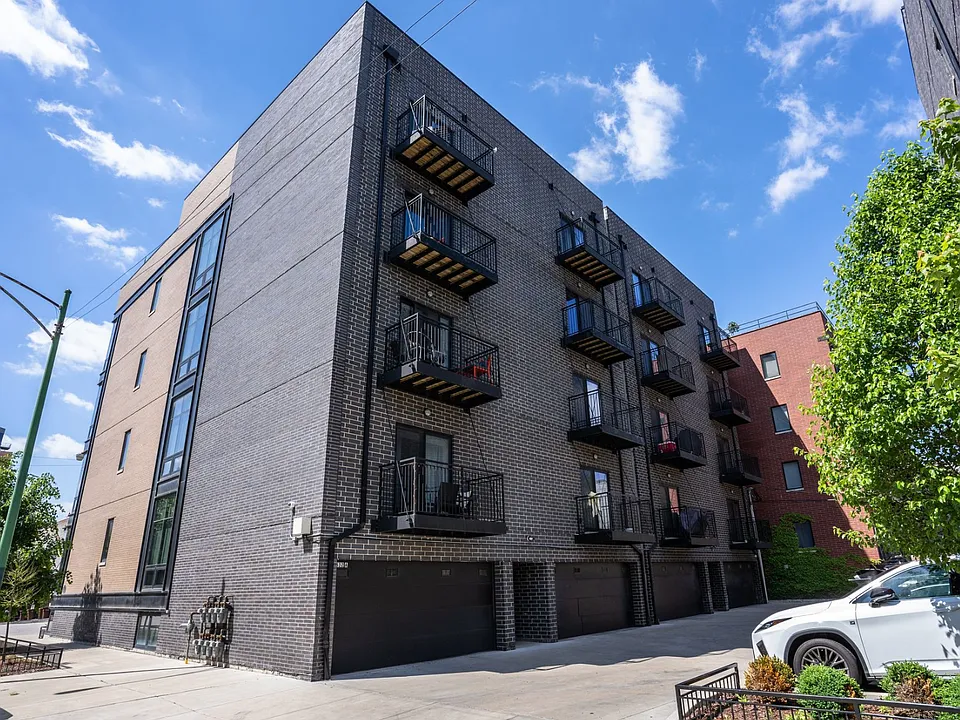 Building Photo 3