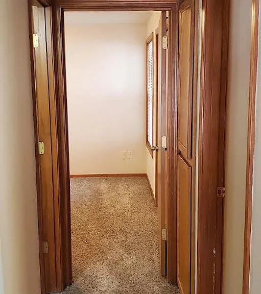 6708 Camellia Ct — Photo 7