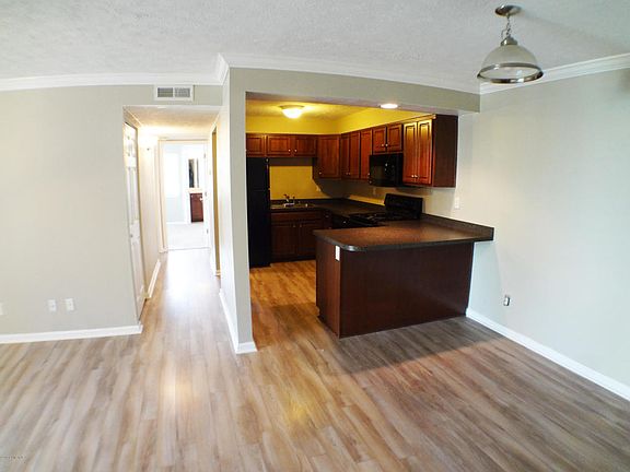 5th image of 6302 Wisteria View Ln Unit 201