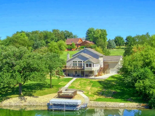 23-32 Berkshire Ct, Lanark, IL 61046