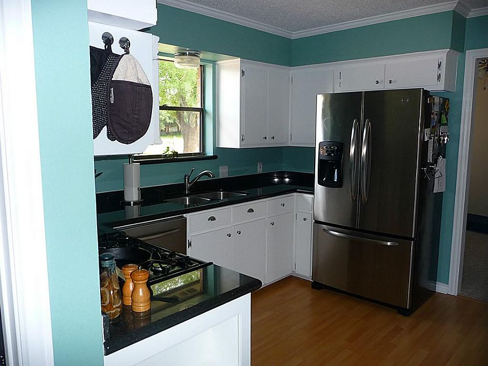 Kitchen with granite counter tops installed 2013
