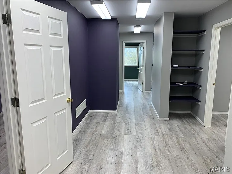 1000 N Truman Blvd #C — Photo 6