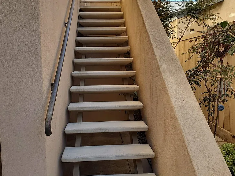 4886 Coronado Ave #B — Photo 2
