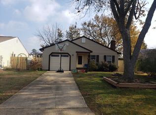1712 Aquamarine Dr, Virginia Beach, VA 23456