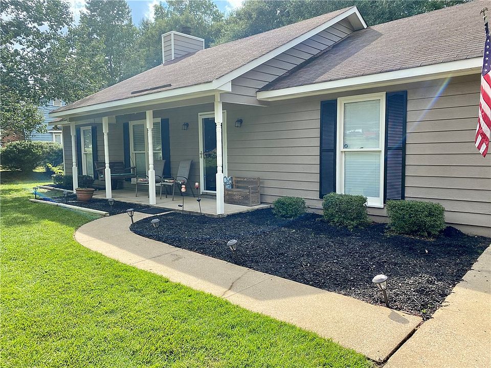 203 Lee Road 960, Smiths Station, AL 36877 Zillow