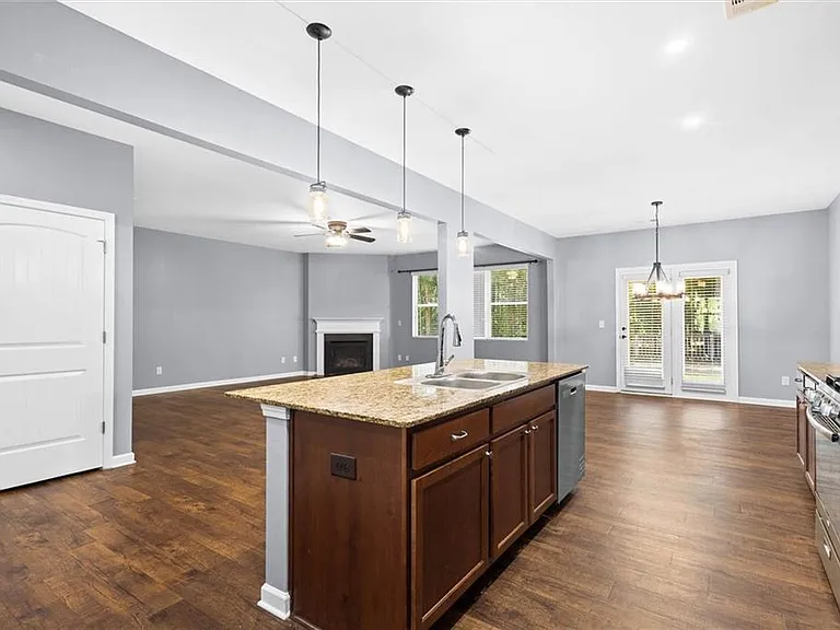 407 Aviary Ln — Photo 25