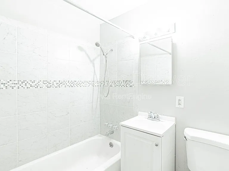 1243 N Washington St #303 — Photo 11