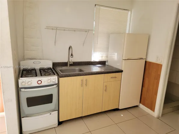101 NE 60th St #1, Miami, FL 33137