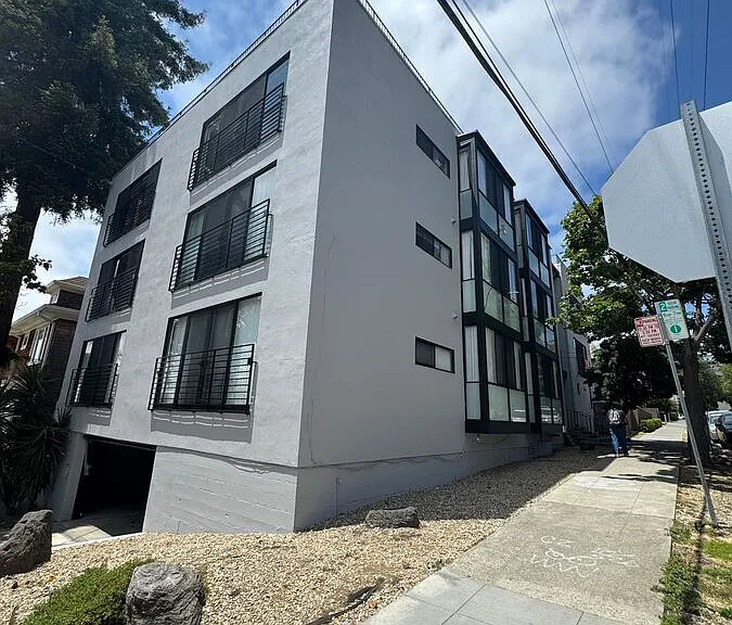 2330 Warring St #131 — Photo 18
