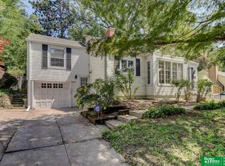 1621 N 54th St, Omaha, NE 68104