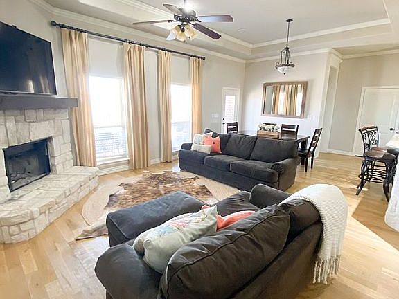 2nd image of 5521 Virginia Dr