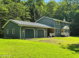 450 Rock Ledge Rd, Laporte, PA 18626