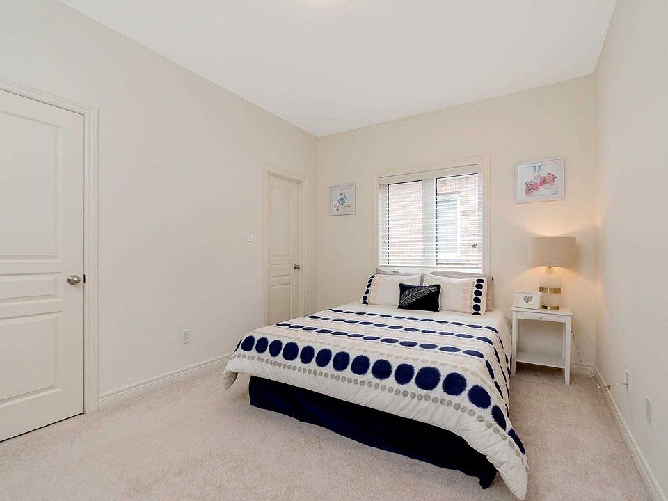 2nd image of 25 Humberstone Cres