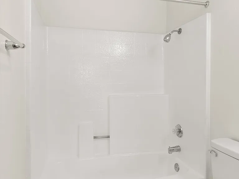 Parkview Palms Apartments- Riverside, CA — Photo 35
