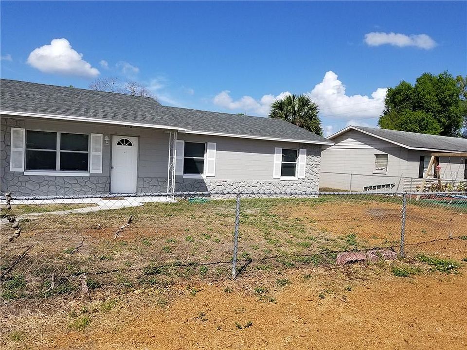 1st image of 1024 Cove Ln