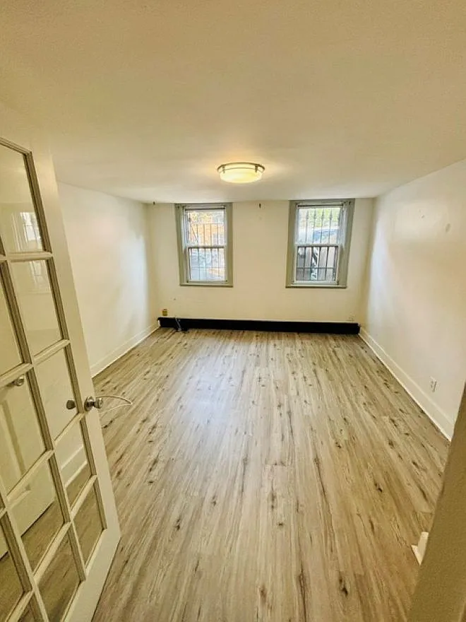 72 Clermont Avenue — Photo 2
