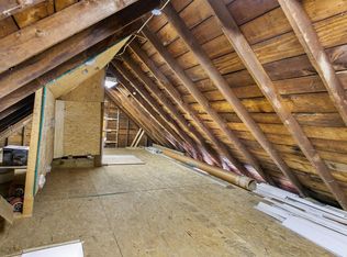 1507 Seminole Rd, Norton Shores, MI 49441