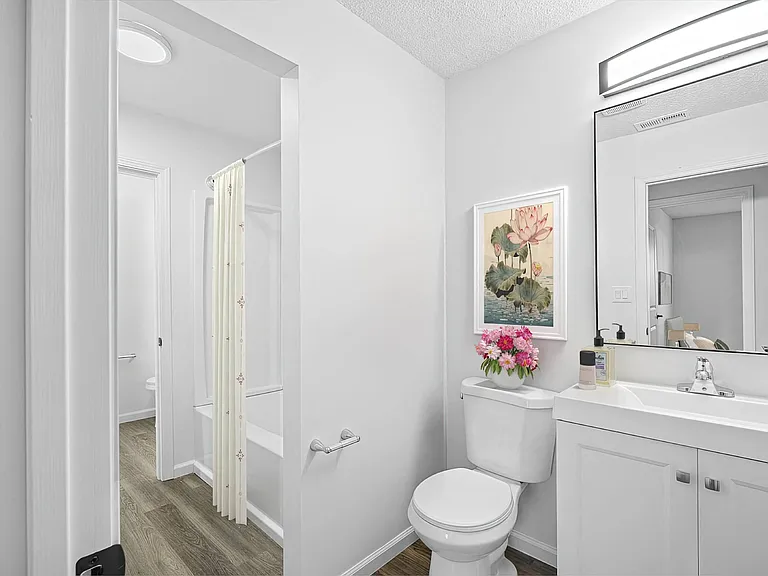 Echo Flats — Photo 18