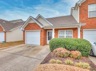 921 Wolves Den Pl, Murfreesboro, TN 37128