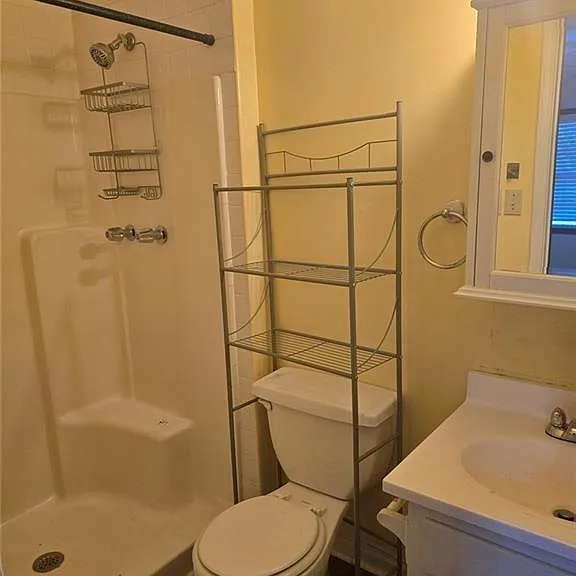 2230 Kings Gate Cir #D — Photo 12