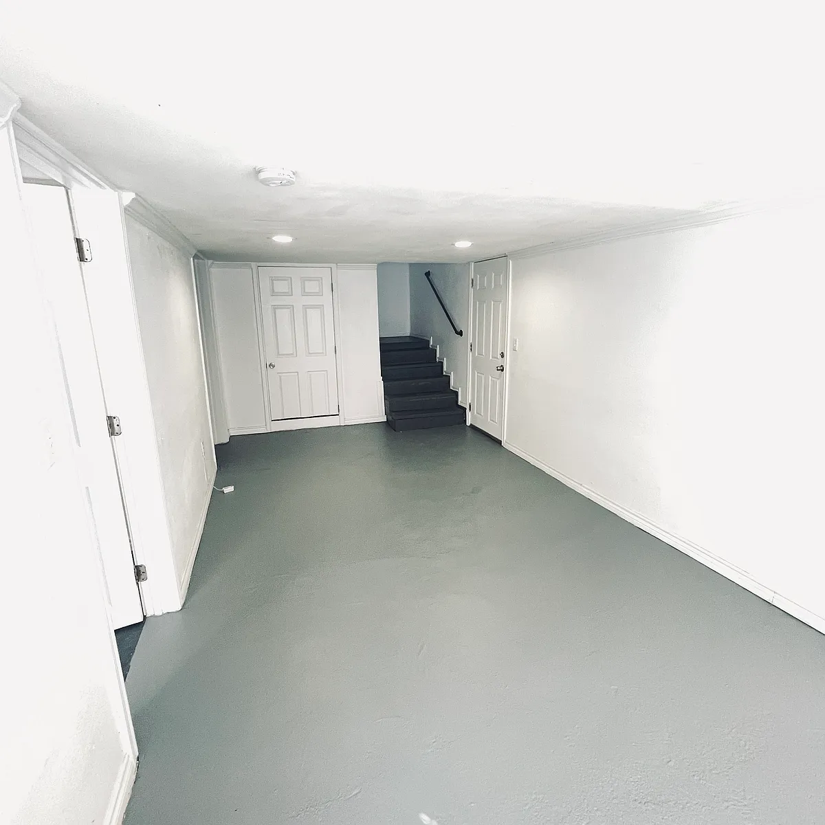 Building Photo - 407 Lumpkin St