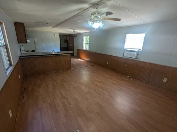 220 Pamelas Pl, Rocky Pt, NC 28457